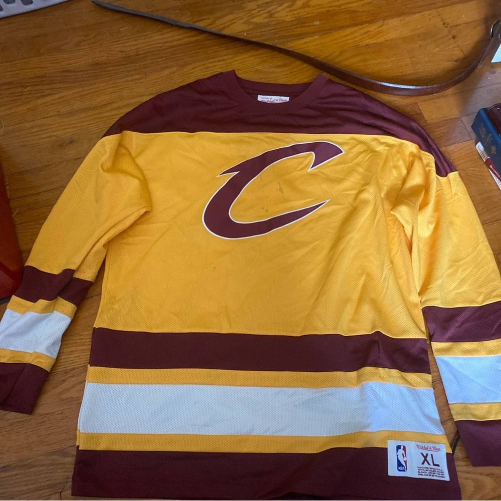Cleveland Cavaliers Yellow and Maroon Jersey